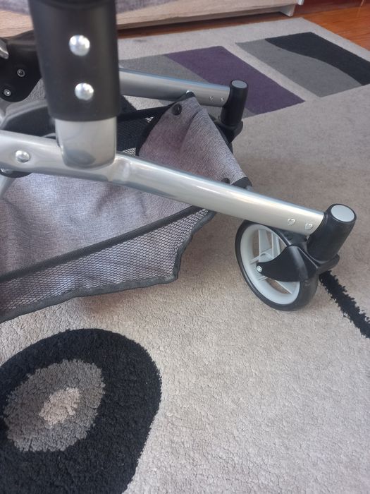 Wózek dla dziewczynki