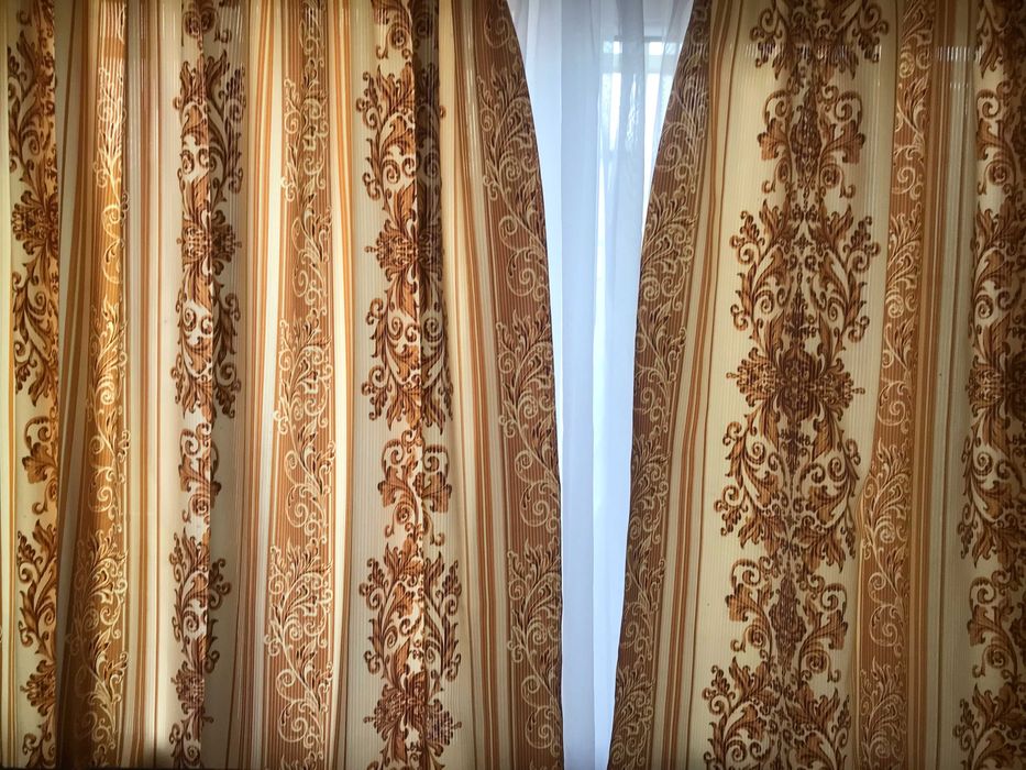 штора  висотою  147см на  вікно