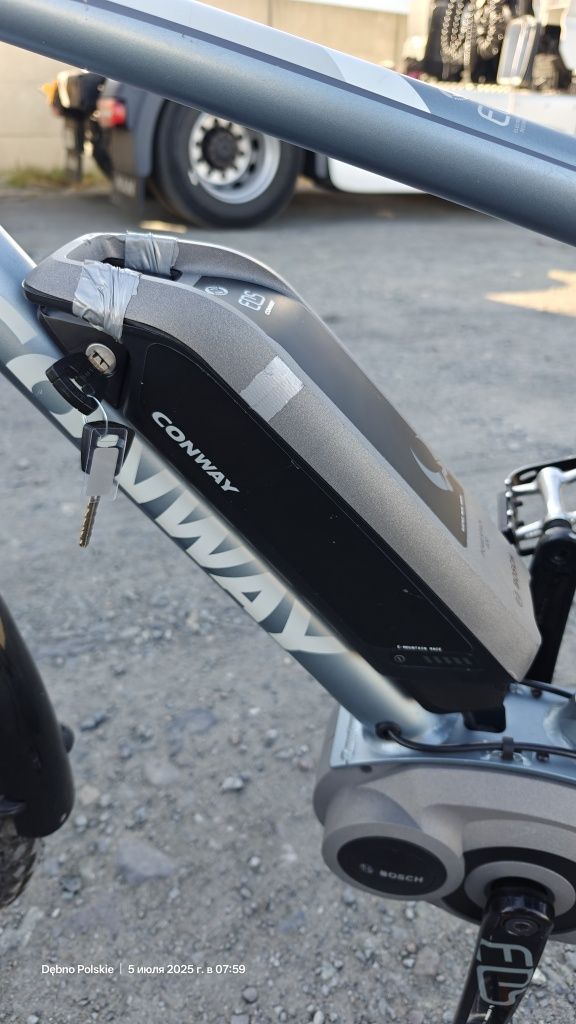 Rower elektryczny Conway EMC 500, 26", Bosch
