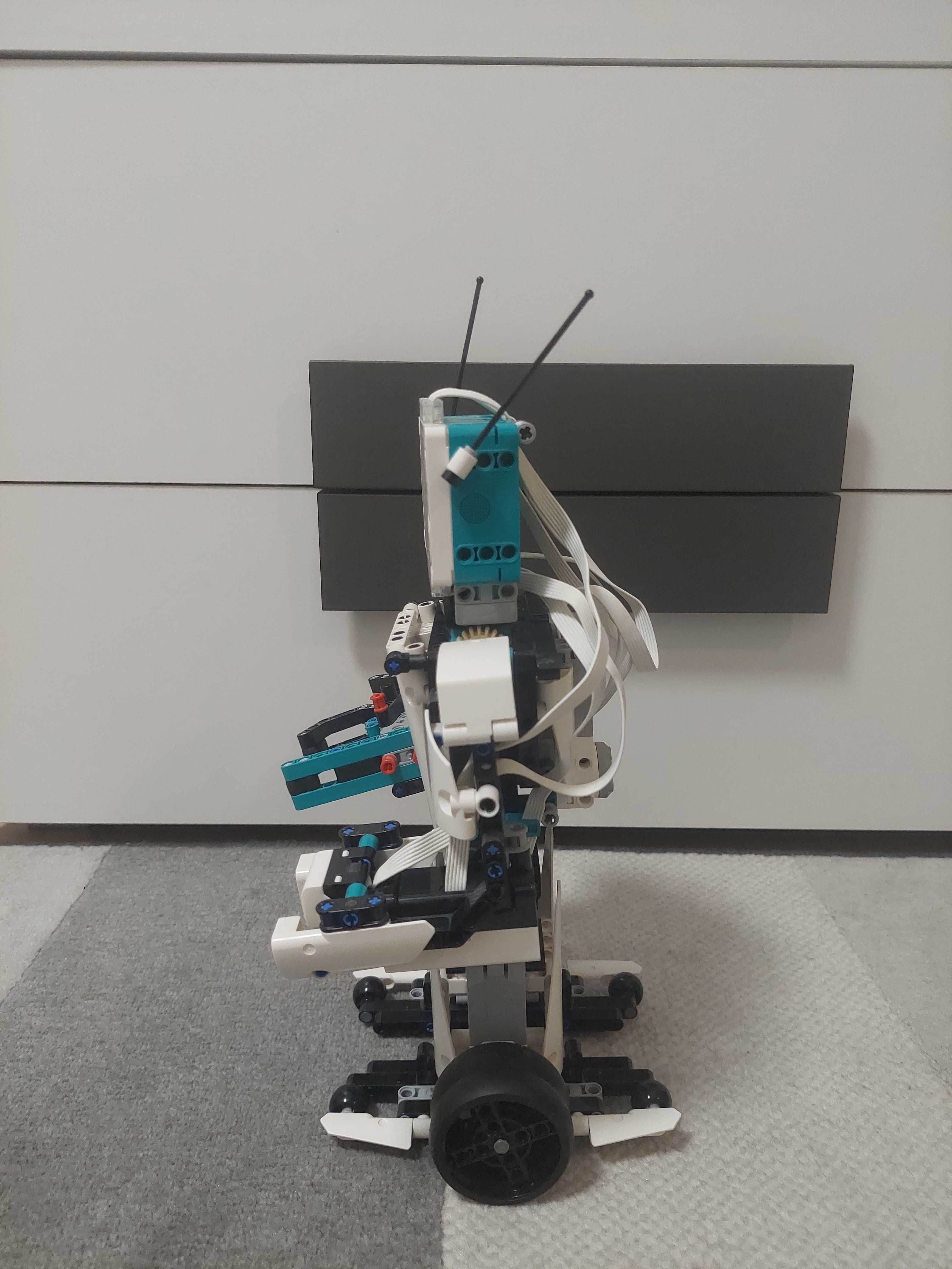 Lego Mindstorms Wynalazca Robotów 51515, stan jak NOWY