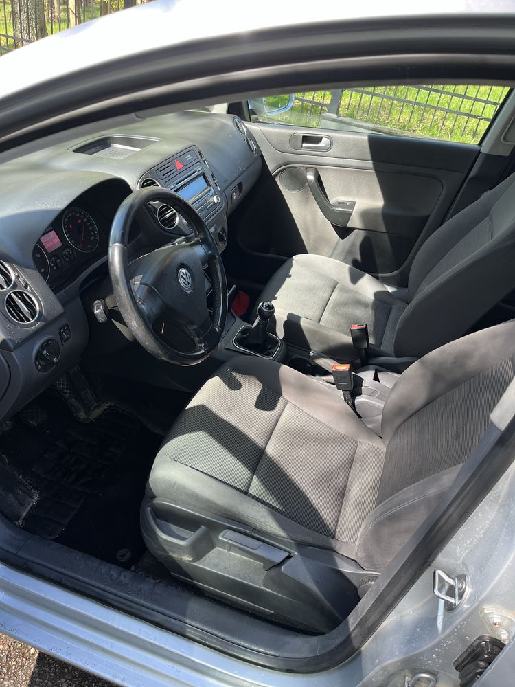 Golf Plus 2006 1.9 TDI 105KM BXE sprawna klima hak alusy