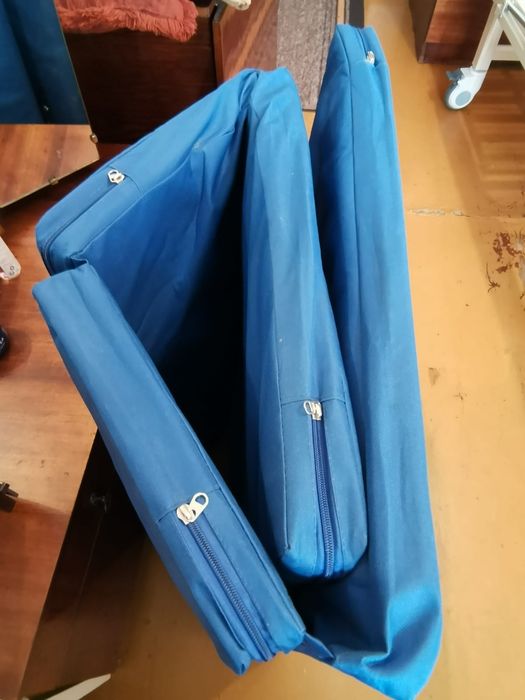 Медицинская кровать на колёсах AIRM HEALTH механическая 2-секционная