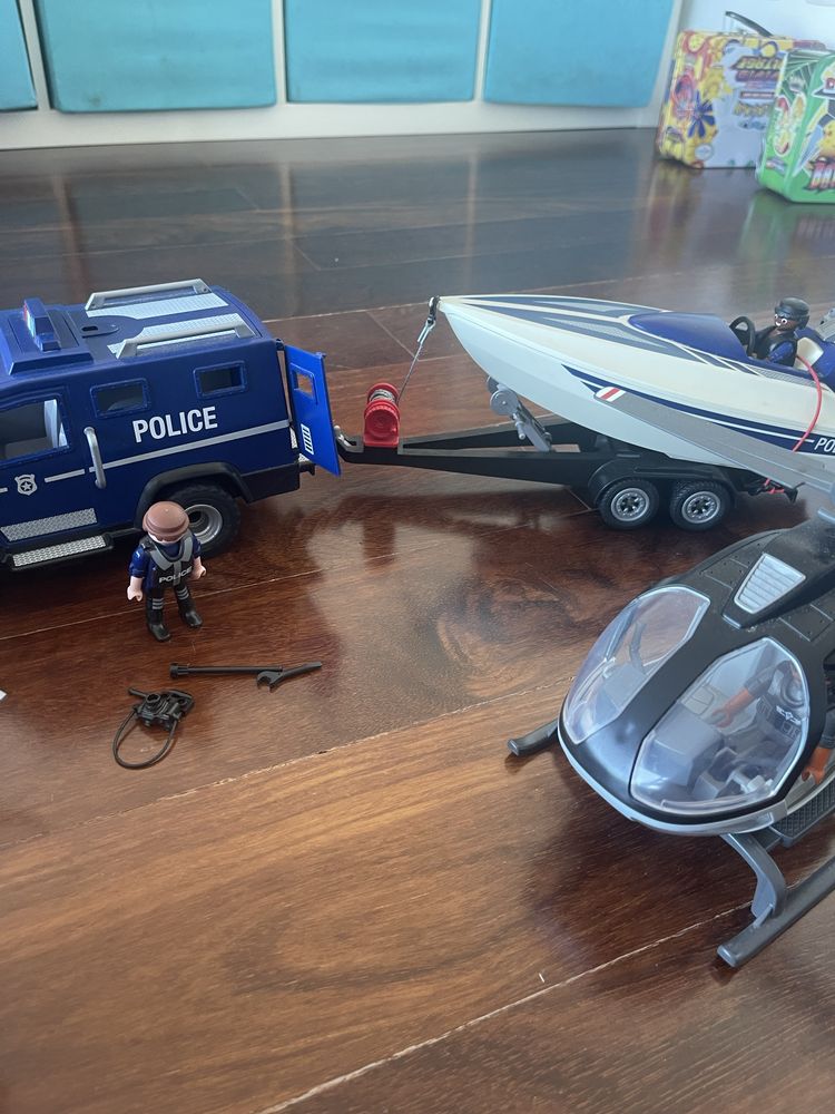 Conjunto da playmobil policia