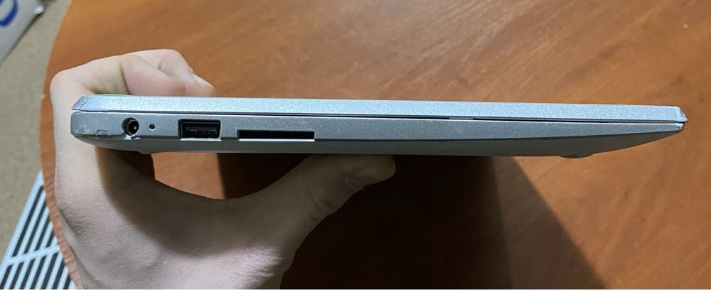 хромбук Toshiba 13.3"/ на відновлення! Артикул n532