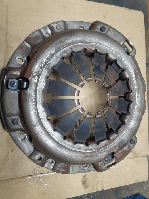 Корзина mitsubishi asx 2304A038,диск сцепления  2301А088