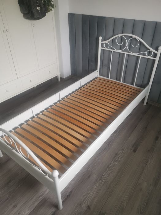Łóżko młodzieżowe 90cm
