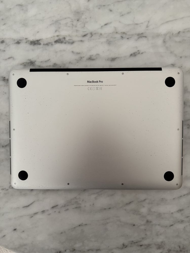 Mac Book Pro 512Gb Retina 13’ 8GB i5