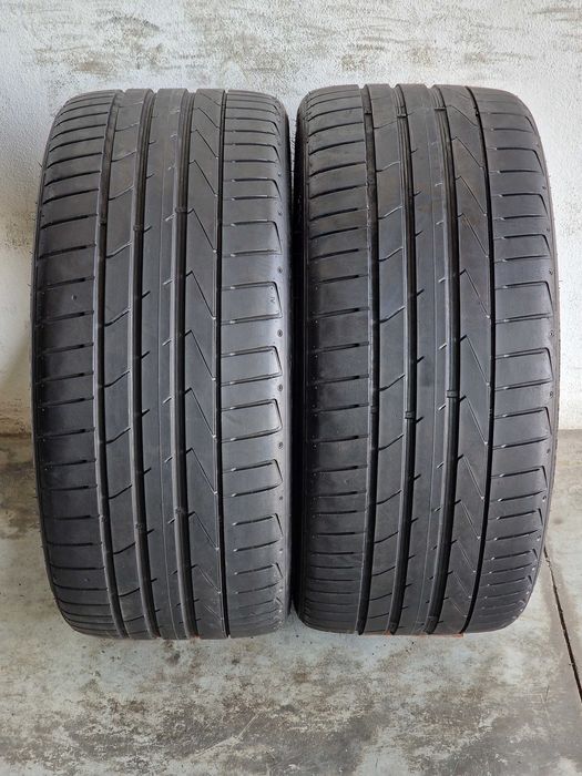 2 Pneus HANKOOK Semi Novos 255/35R19 (AO)