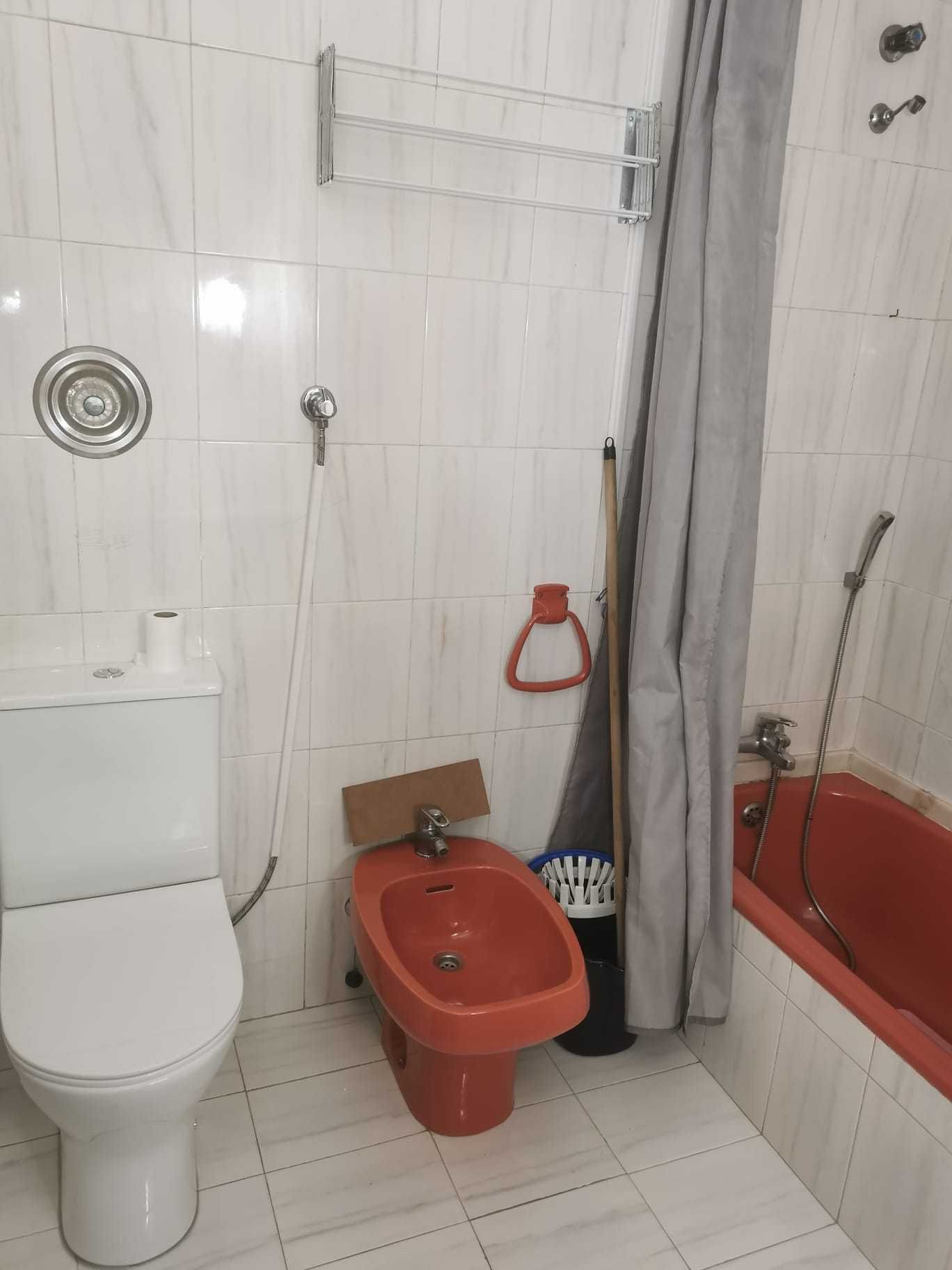 Quarto para Alugar