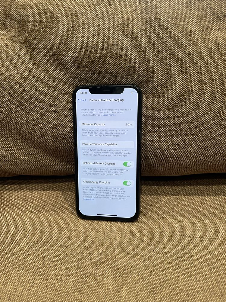 iPhone 11Pro 256gb Neverlock (Midnight green)