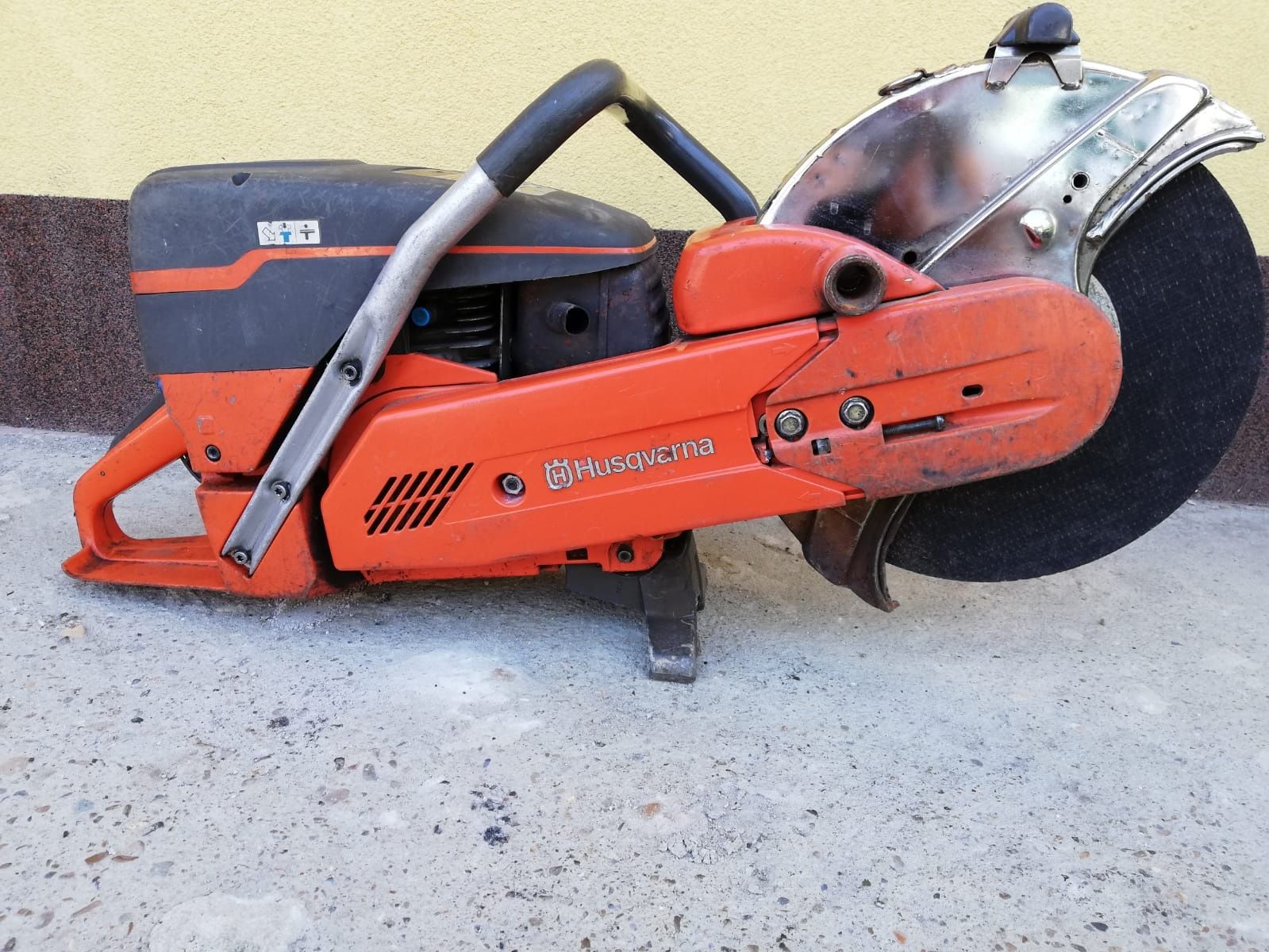 Zagęszczarka gruntu stopa wibracyjna HONDA. Piła Husqvarna K1260 MOCNA