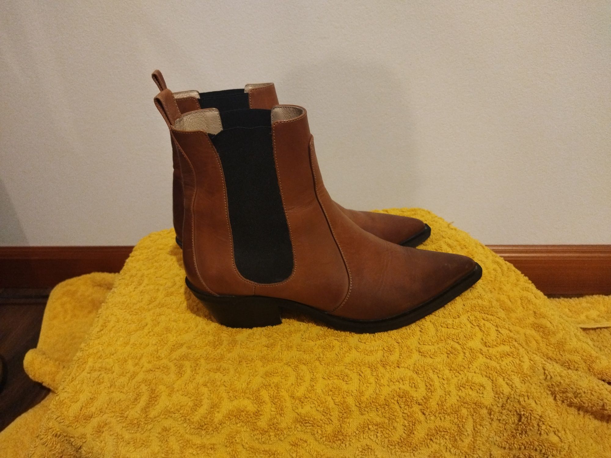 Buty damskie 37 Baldowski skóra naturalna bez ocieplenia