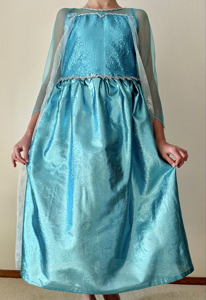Карнавальна сукня Ельзи 140 см Крижане серце Frozen