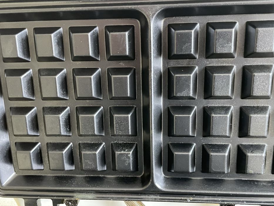 Gofrownica Clatronic