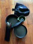 Bolsa com utensílios de cozinha para campismo
