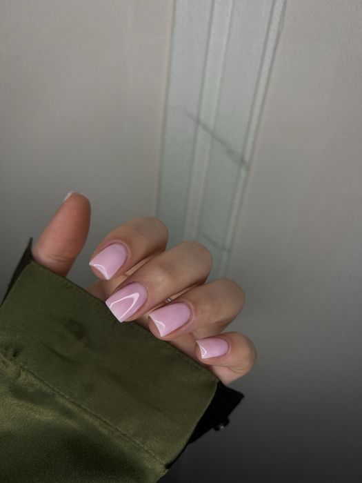 Працюю в Центрі Міста. Манікюр , гель лак+ укріпленя , нарощування)