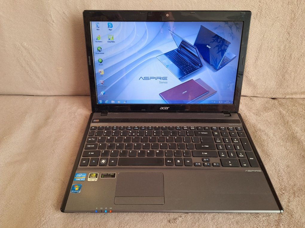 Laptop Acer 5575