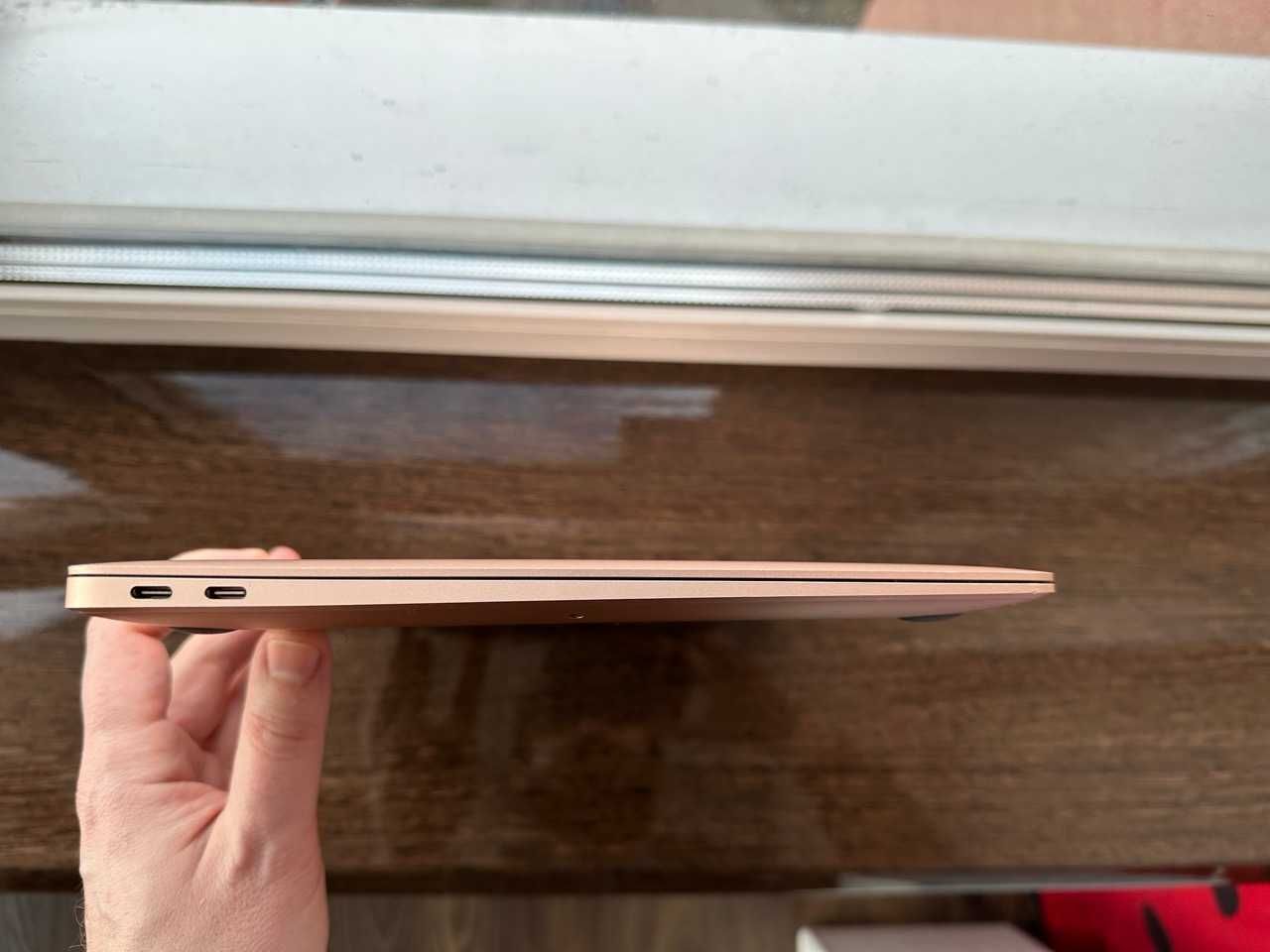 MacBook Air 13" Gold M1 / 8GB / 512GB / Retina / A2337