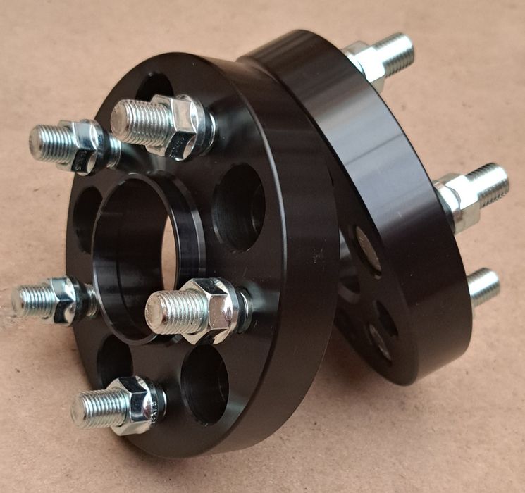 Колісні проставки на авто Хонда Акура Проставки дисків HONDA