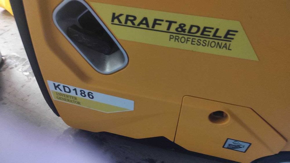 Генератор інверторний Kraft&Dele KD186 4.2 кВт