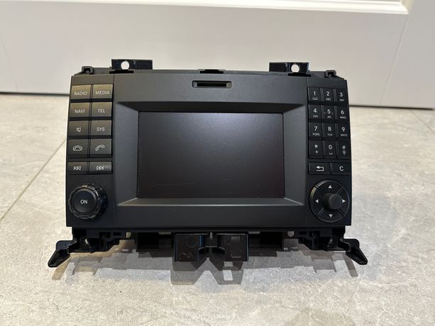 Mercedes Sprinter Radio Navi A906