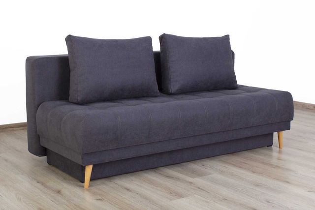 Benefit 52 - це диван, який відзначається своєю міцністю та комфортом.