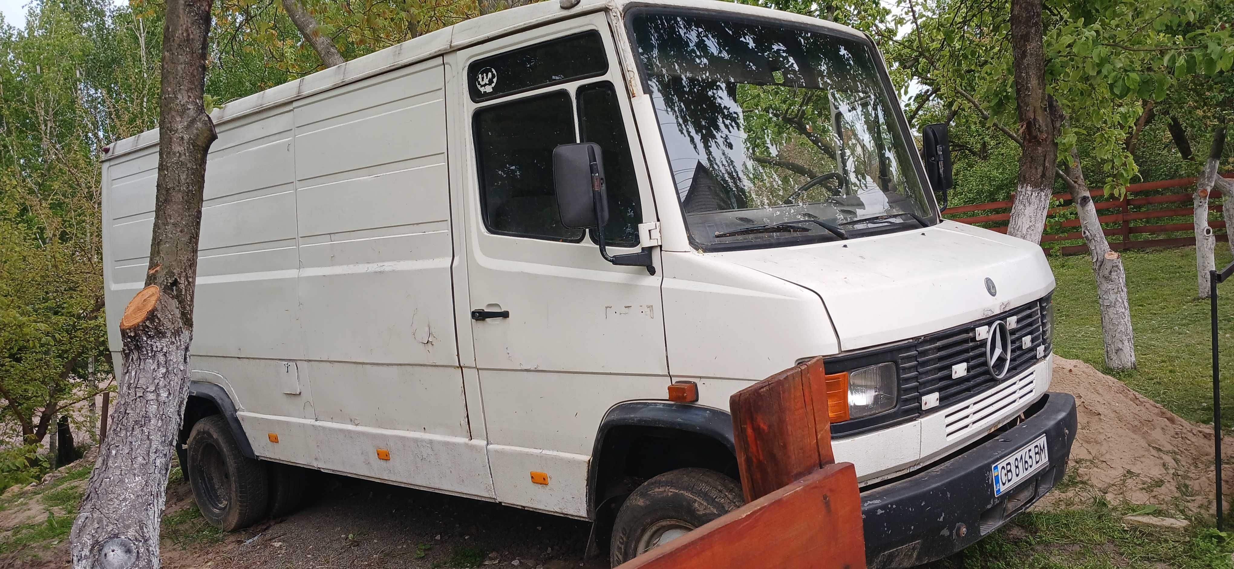 Продам Мерседес - 609