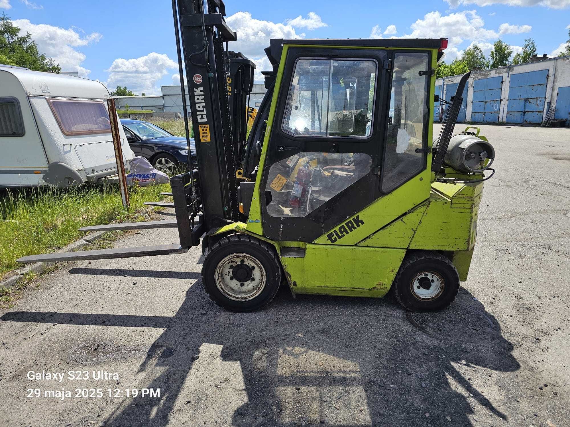 Wózek widłowy CLARK LPG 3 t
