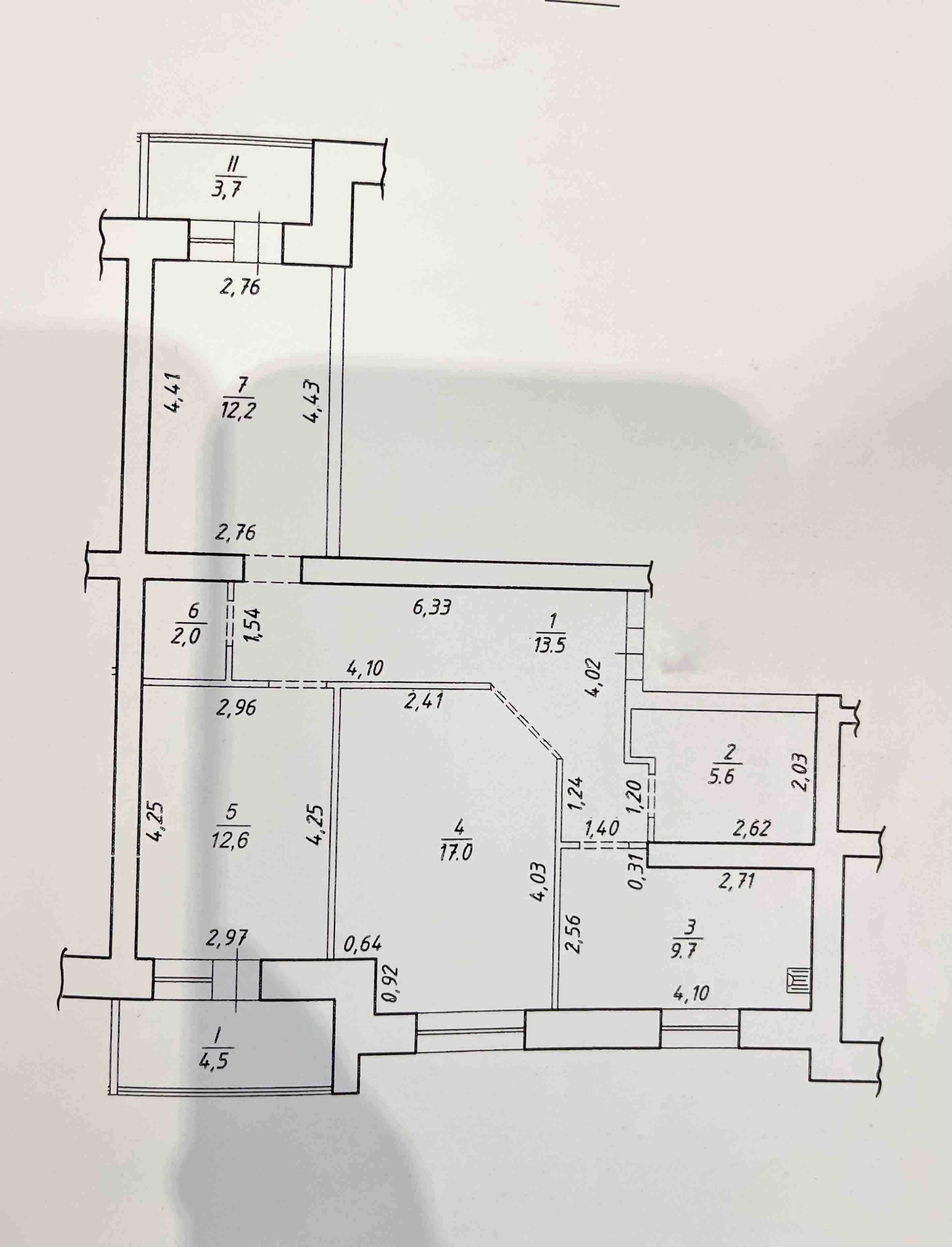 Продам 3-х кімнатну квартиру в новобудові.