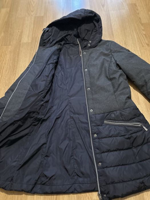 Тепла куртка  спортивна