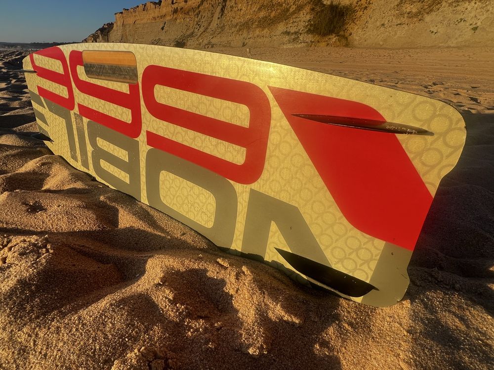 Kiteboards NOBILE - Modelo 666 - 1,25m x 38cm (125 x 38 cm