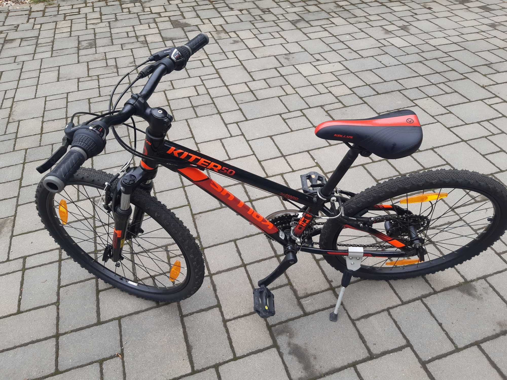 Nowy rower Kellys Kiter 50 czarno - pomarańczowy.