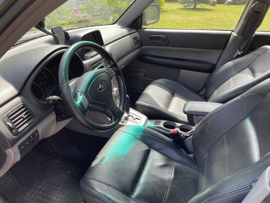 Subaru Forester 2.0 Automat