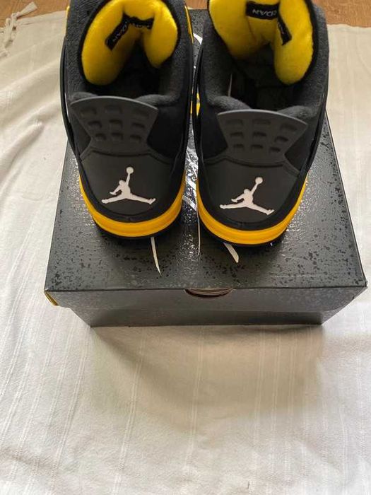 " koszykówki " Nike_Air_Jordan_4_Retro_Thunder_Rozmiar 44