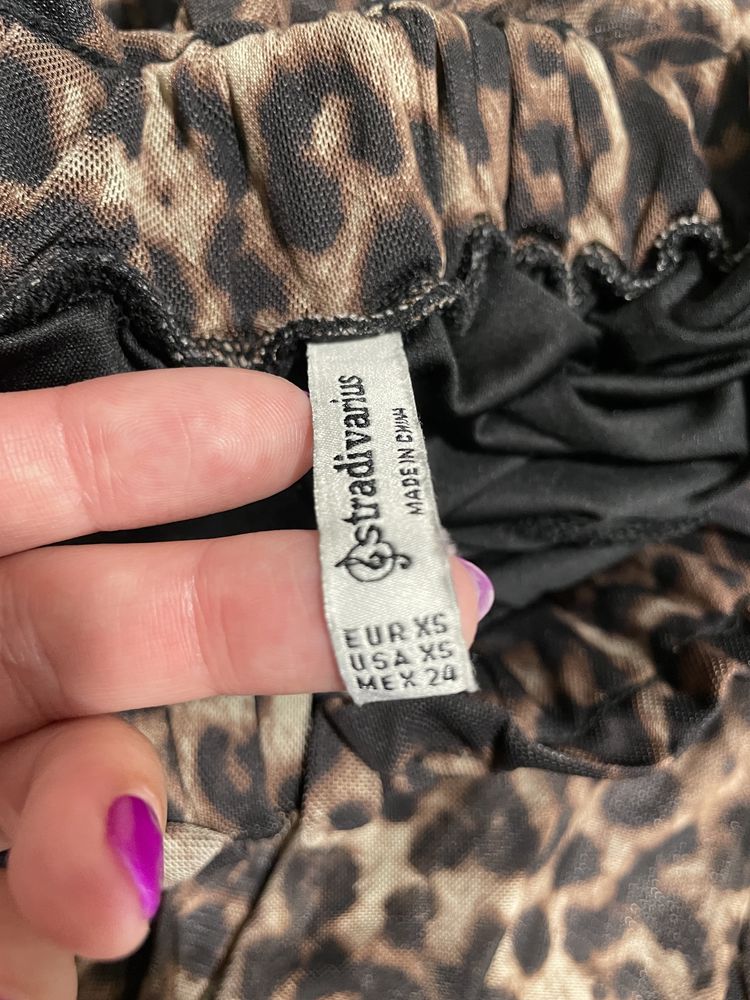 Saia padrão leopardo tamanho XS Stradivarius