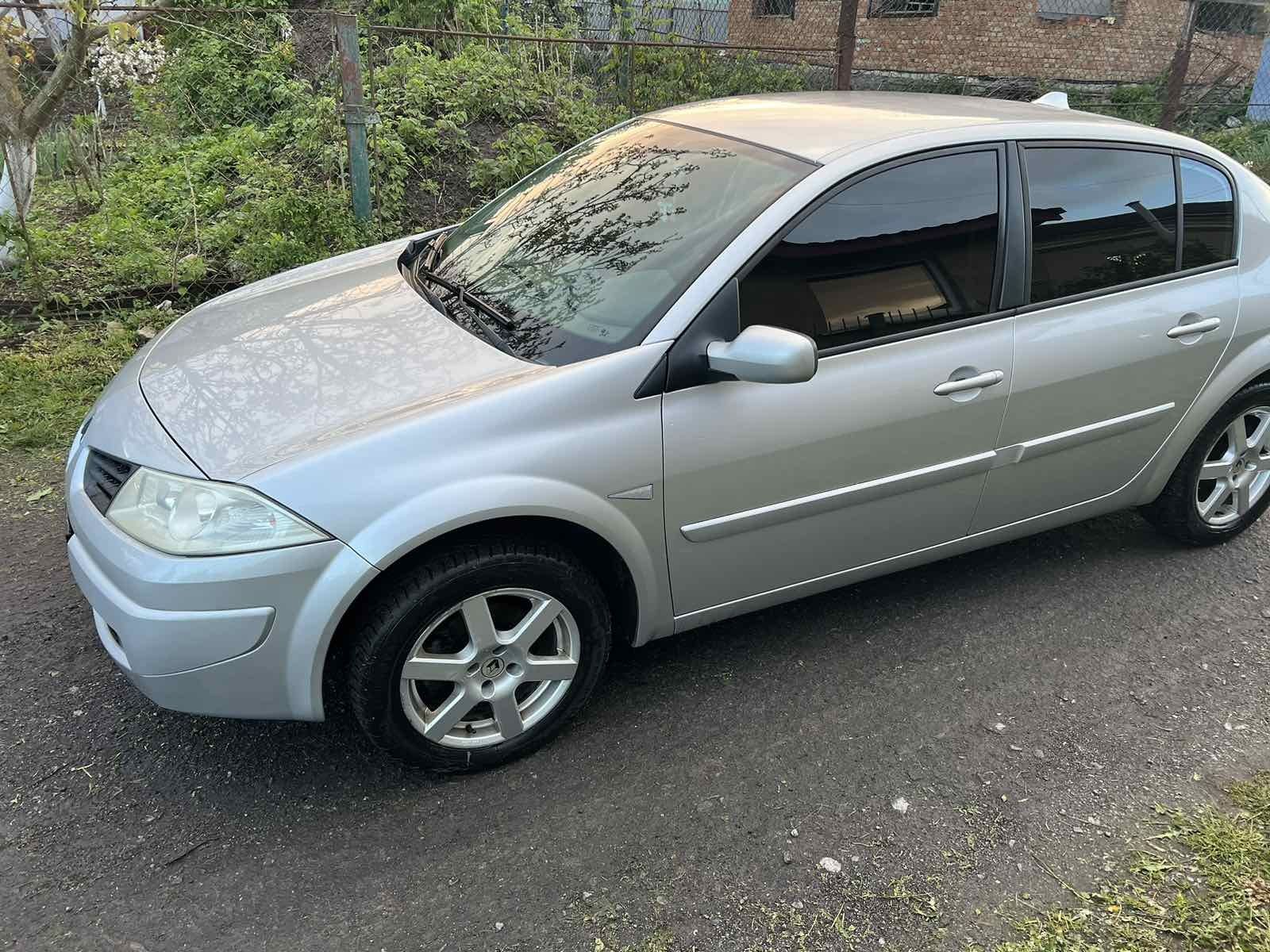 Автомобіль, машина Renault Megane 2 седан