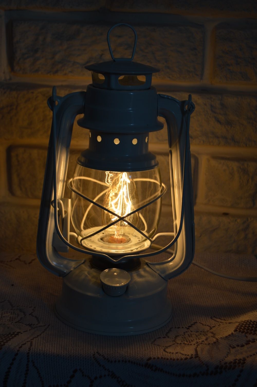 Kultowa Lampa Latarnia Naftowa Na prąd