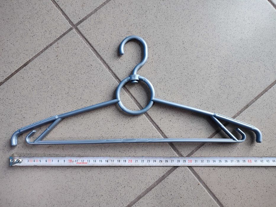 Вешалки плечики тремпель
