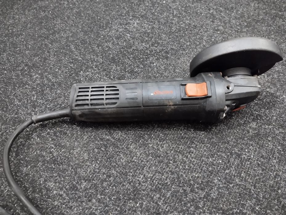 Продам болгарку DniproM 160SE