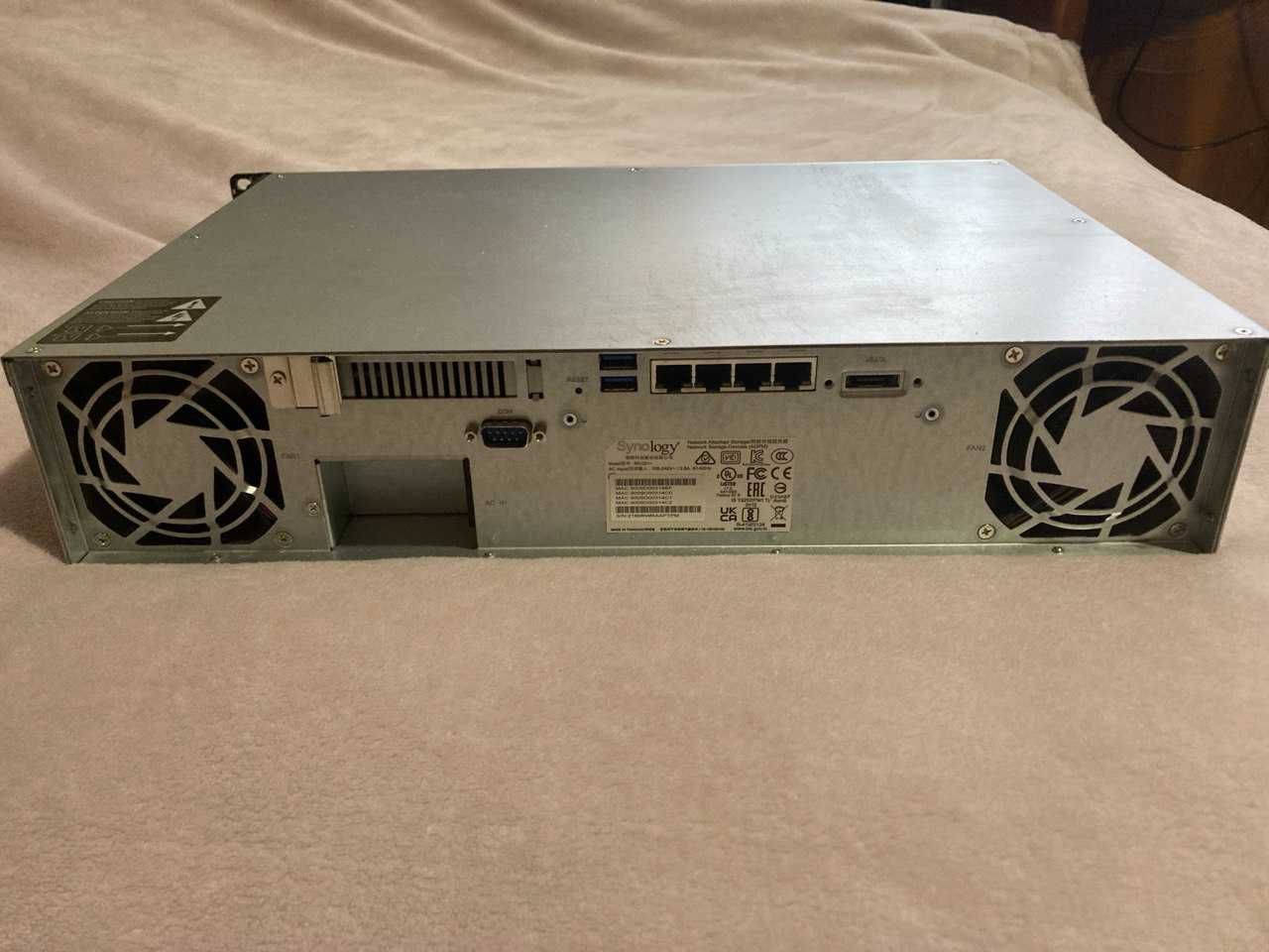 Synology NAS RS1221+
