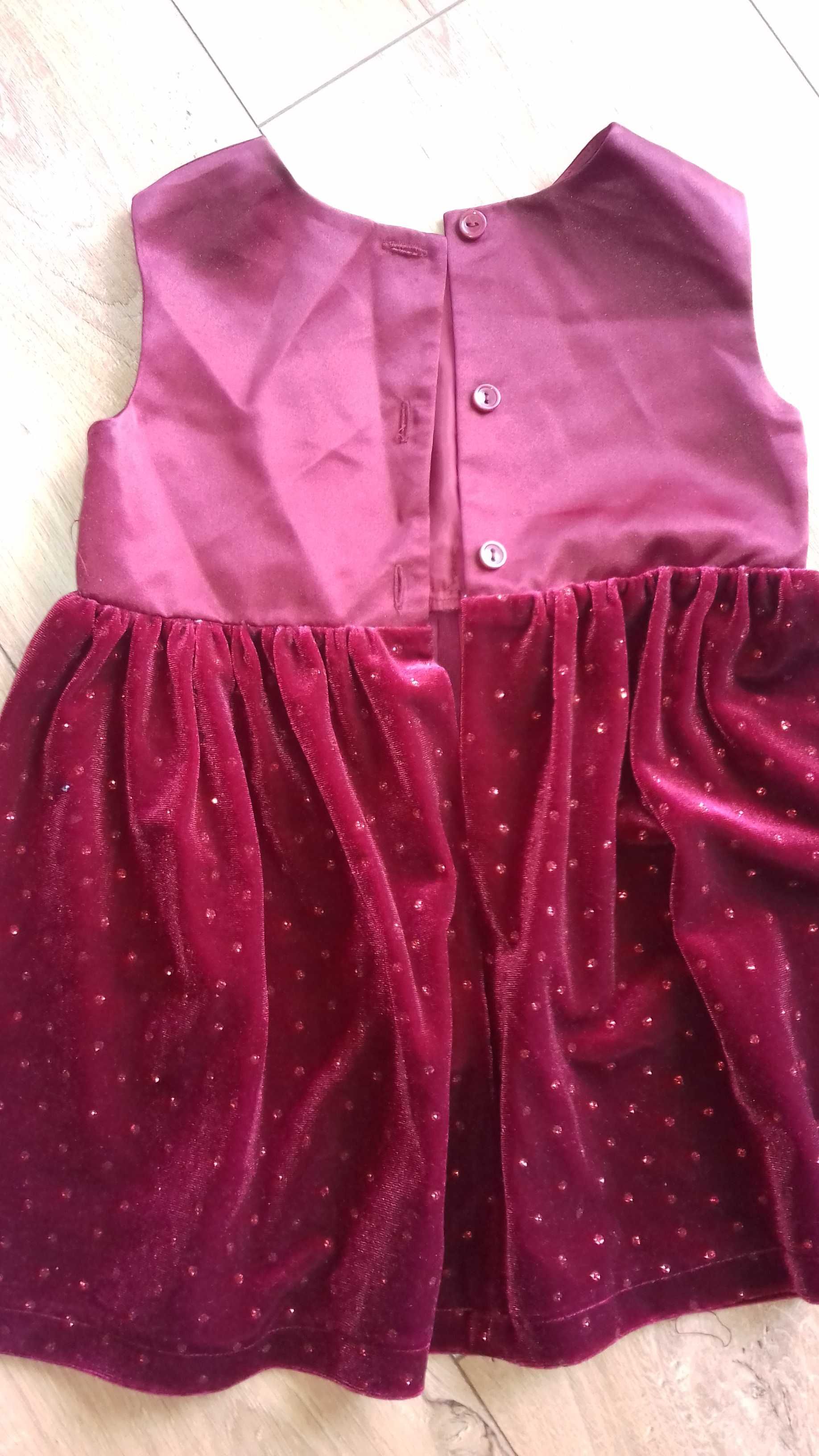 Elegancka bordowa sukienka 80