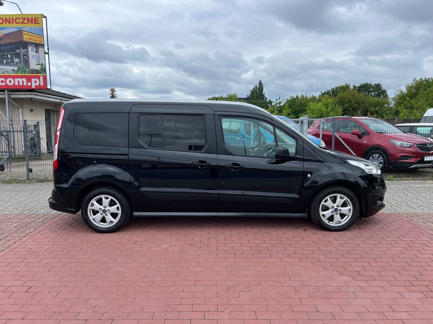 Ford Tourneo Connect Ford tourneo Grand Connect Titanium 7 osób 110Tkm sliczny