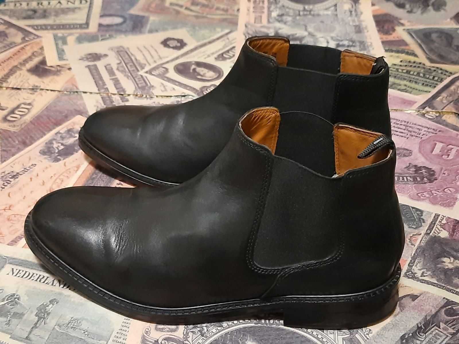 Черные демисезонные ботинки челси Clarks. Размер- 41,5, 27см