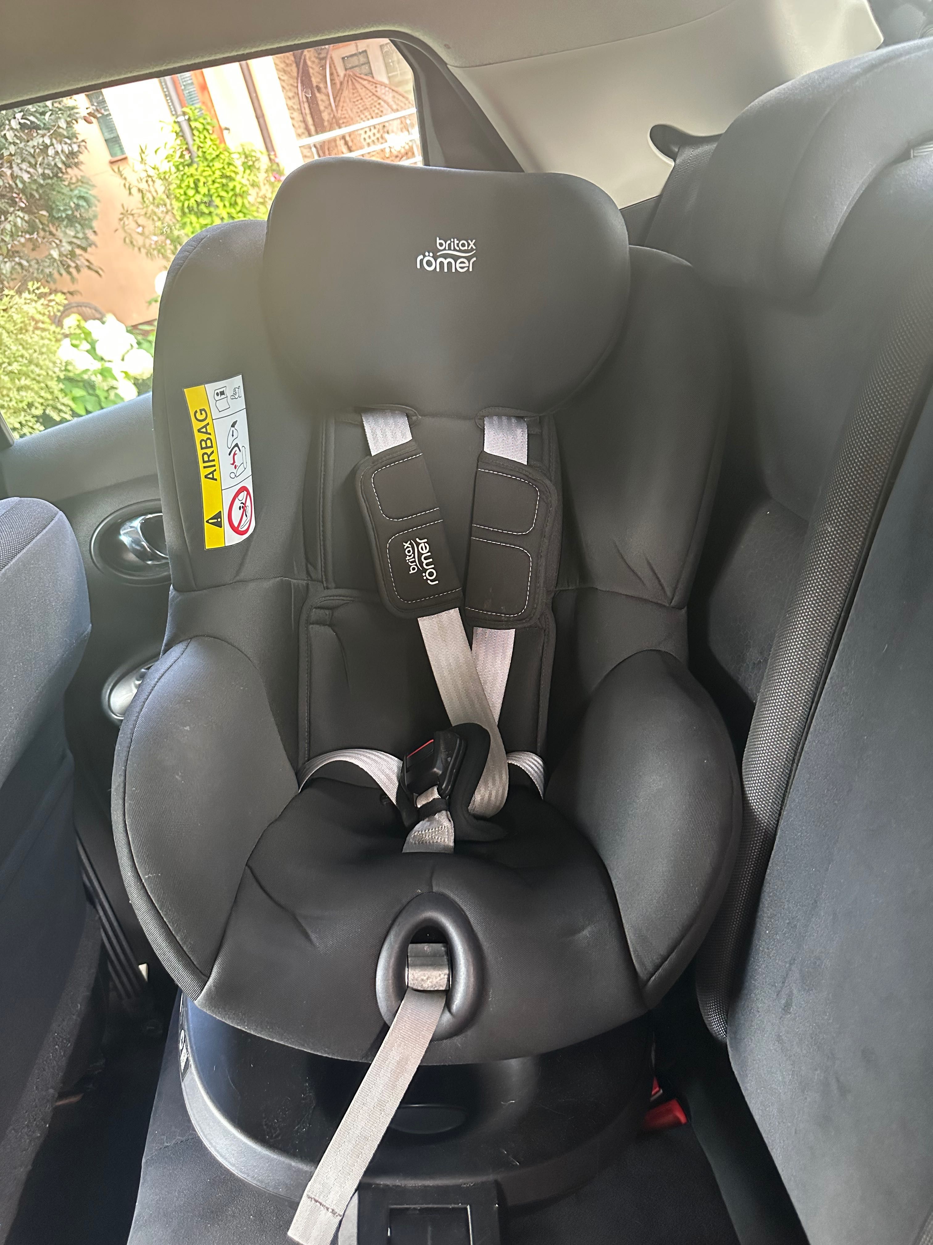 Britax Romer Dualfix 2 R cosmos black