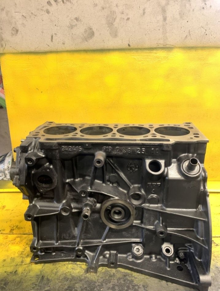 Блок під розточку росточку гильзовку гильзовку 1.9 Рено трафик f9k f9a