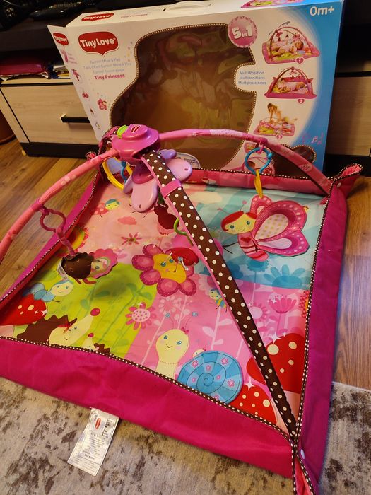 Килимок з дугами 5 в 1  Tiny Love "Крихітка Бетті"