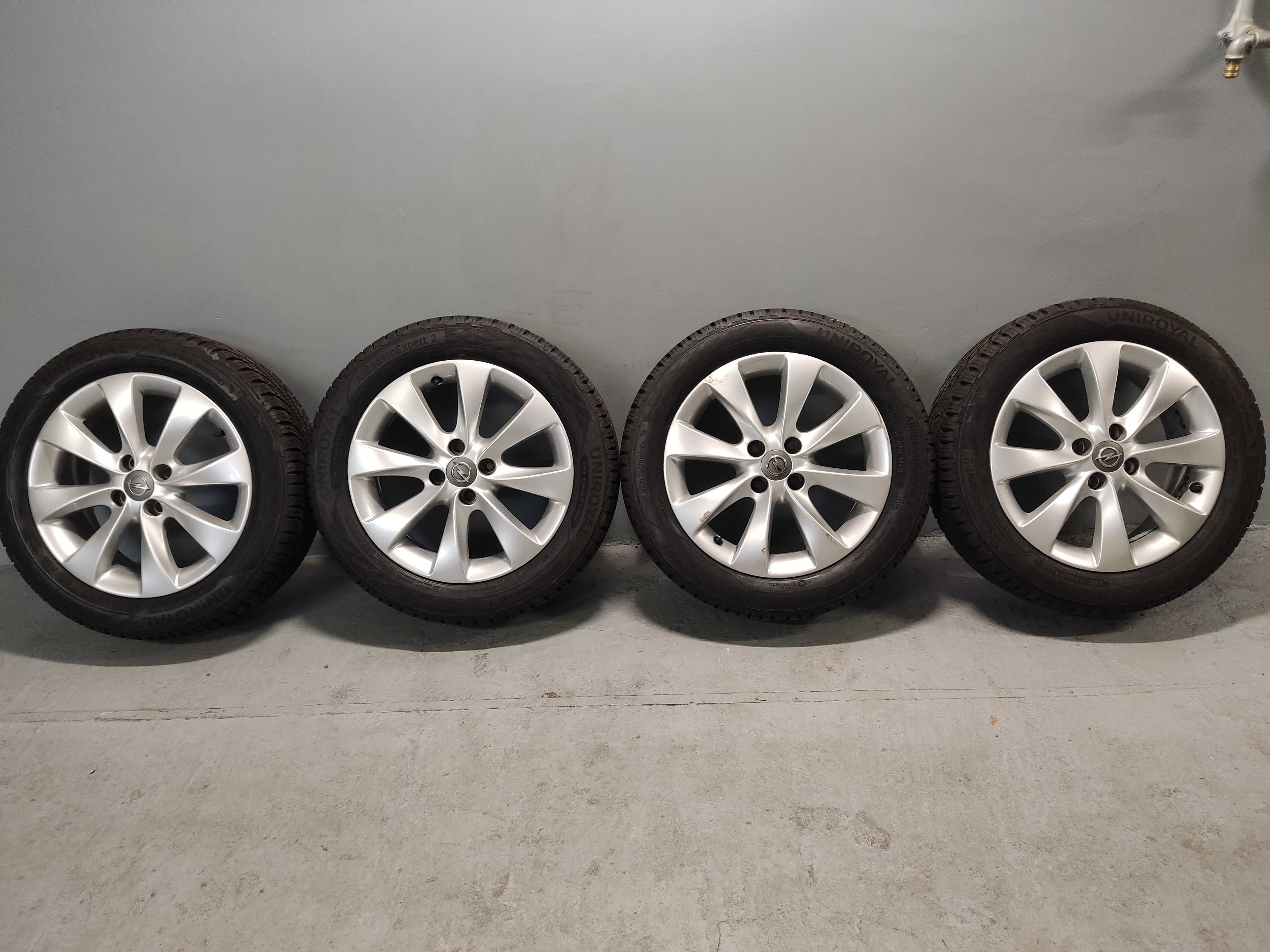 Koła alu 16 Opel Corsa D E, 4x100, Uniroyal 195/55R16 Nowe, 2020 rok