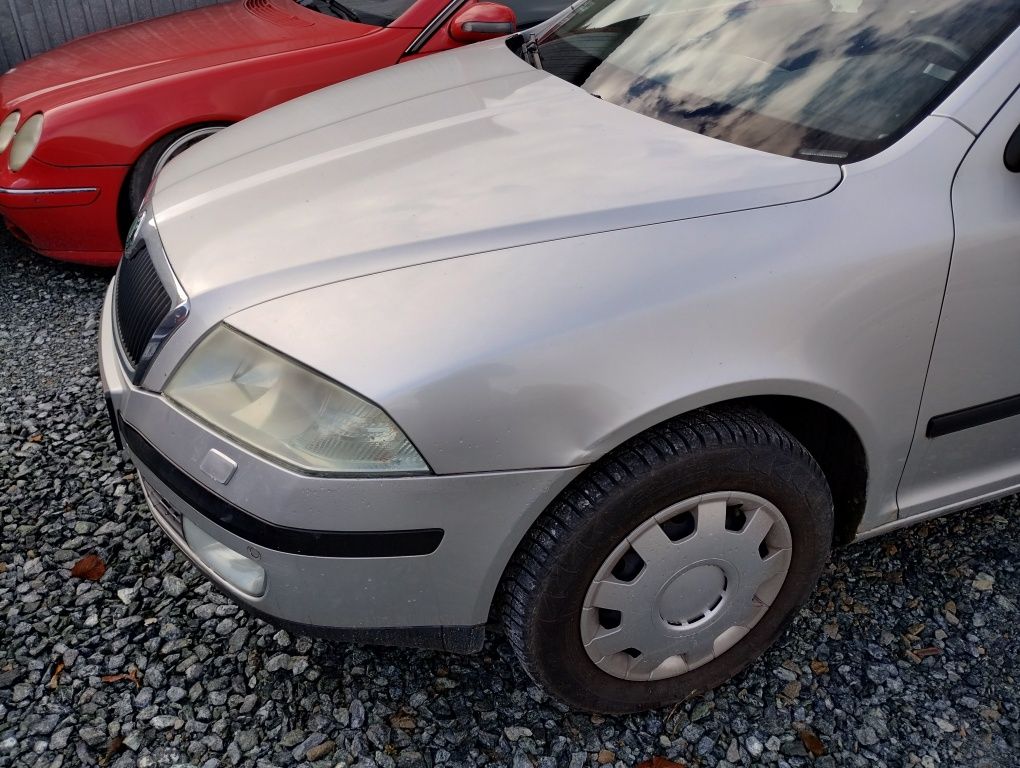 Ćwiartka przednia prawa skoda octavia II fartuch podłużnica próg słupe