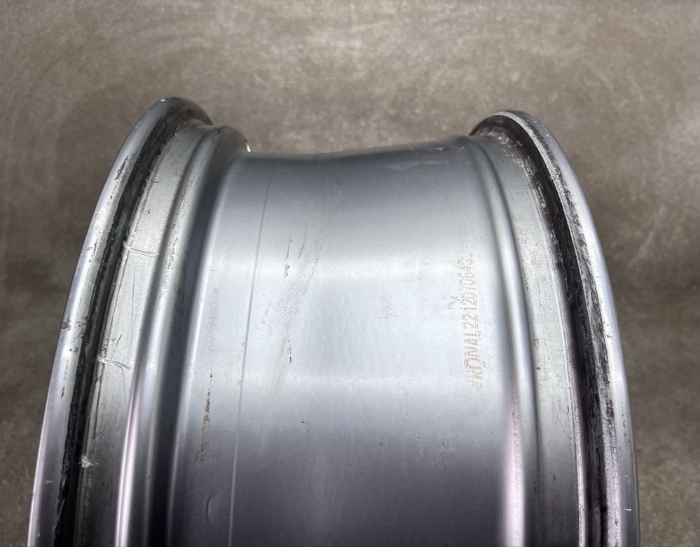 Диск 1шт R18 5 112 et40 J8 Оригінал VW Arteon Passat B8 tiguan Sebring
