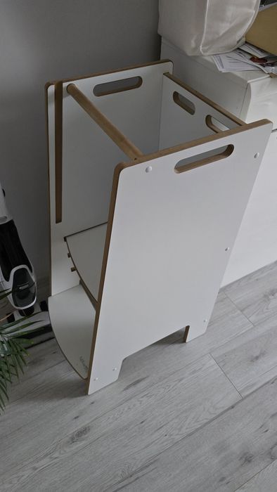 Kitchen helper,stojak dla dziecka